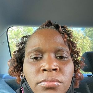 Meet your Posher, Earline